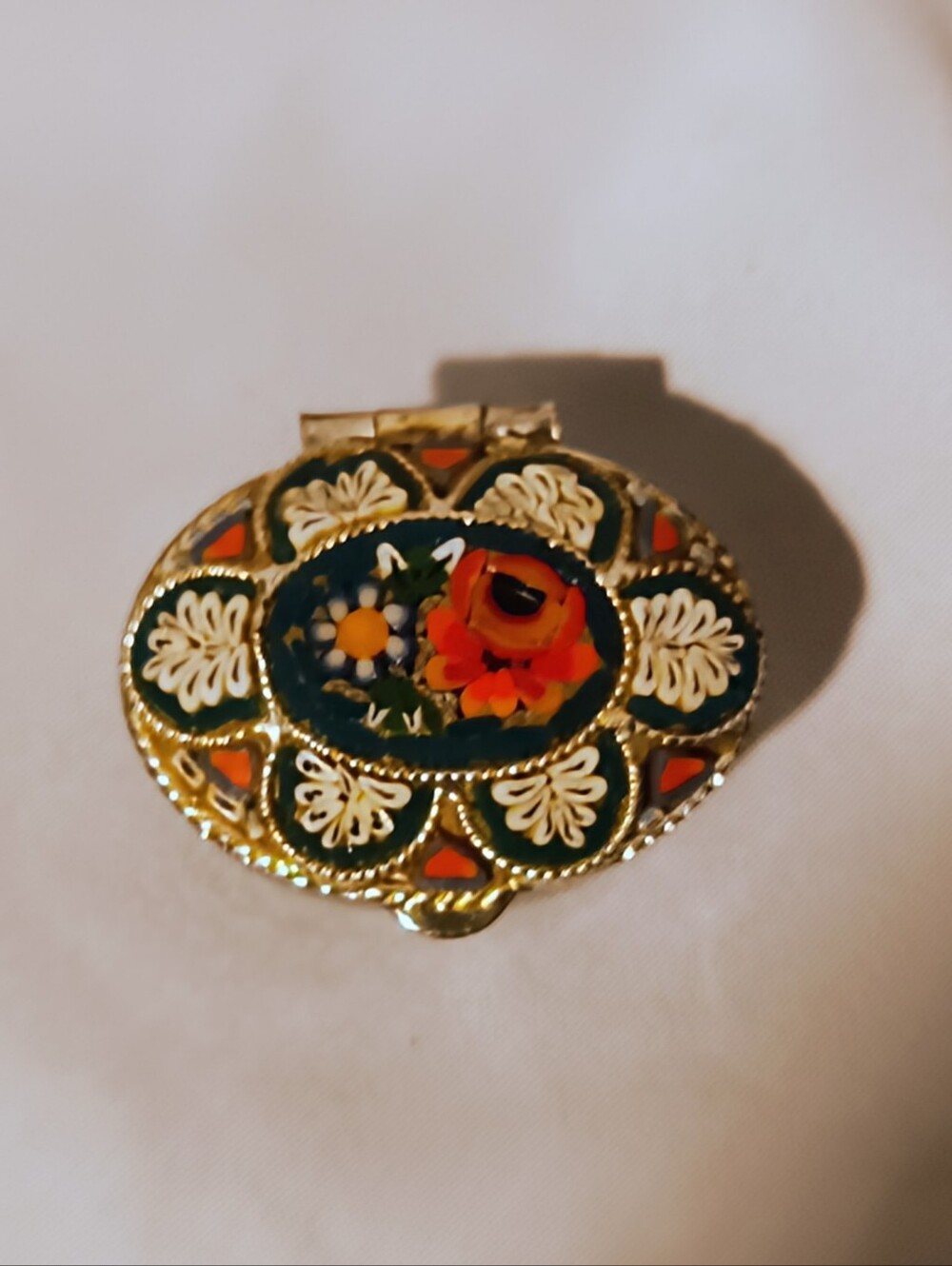 🫛Vintage decorative pill box